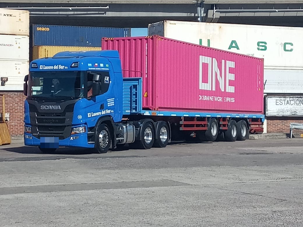 Unidad nueva en terminal portuaria